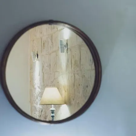 Holiday home Charming 2 Bedroom Maisonette In Jell1-3